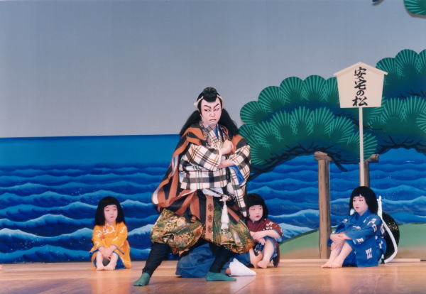 ����̏��i�ٌc�j