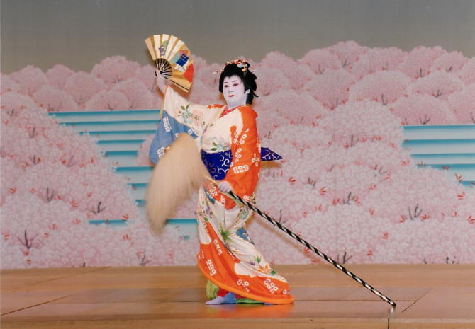 �Ԃ�����