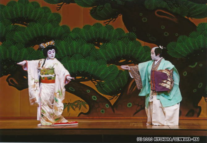 ���U�H��